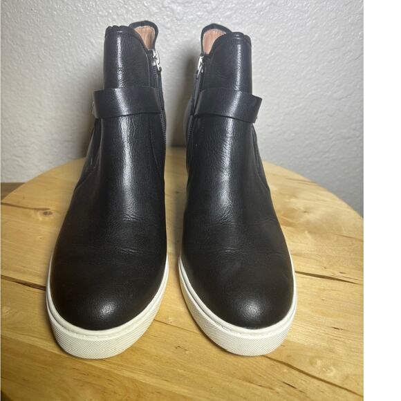 Linea Paola Freshton Women's Wedge Heel Side Zip Sneaker Boot size 8.5 - Picture 3 of 9